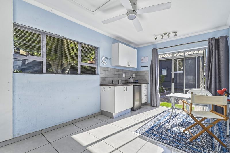 To Let 4 Bedroom Property for Rent in Lakeside Western Cape
